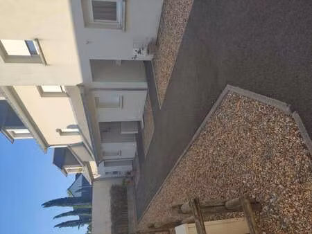 location maison aux ponts-de-cé (49130) : à louer / 86m² les ponts-de-cé