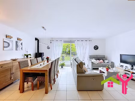 maison semi-individuelle 3 chambres
