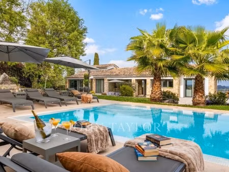 maison de luxe à louer dans le quartier ecarts sud