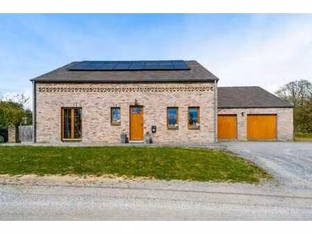 a vendre – 5670 - mazée  rue de la saute 17