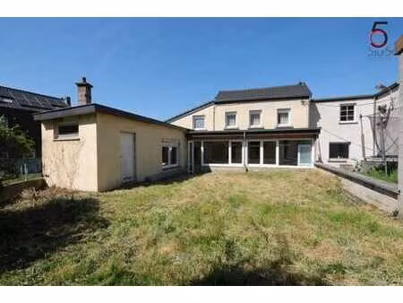 maison 2 ch. avec véranda et jardin au calme à angleur