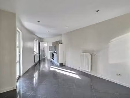 appartement rdc 2 chambres avec jardin