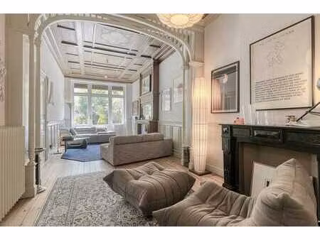 magnifique maison de caractère avec jardin à bruxelles