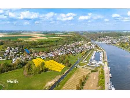 belle parcelle à bâtir de 965 m² !