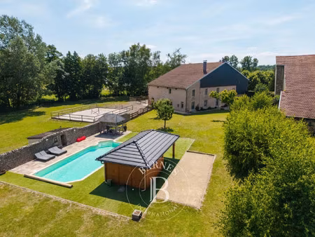 maison de luxe à vendre à dogneville