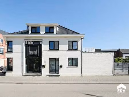 immeuble de rapport avec commerce et logement