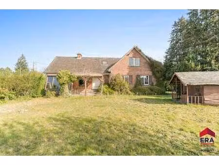 maison à rénover sur un grand terrain à vendre à kruisem
