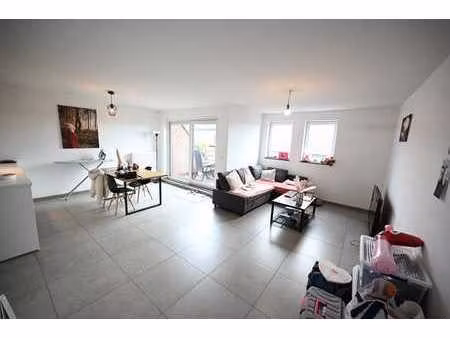 recent 3-slaapkamerappartement in centrum torhout