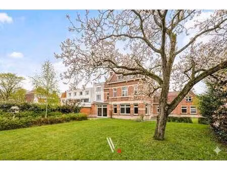 statige eclectische burgerwoning met uitzonderlijk potent...