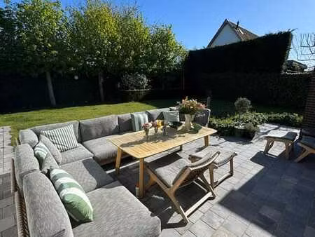 villa séparée sur un terrain de 678 m² ( ou projet de con...