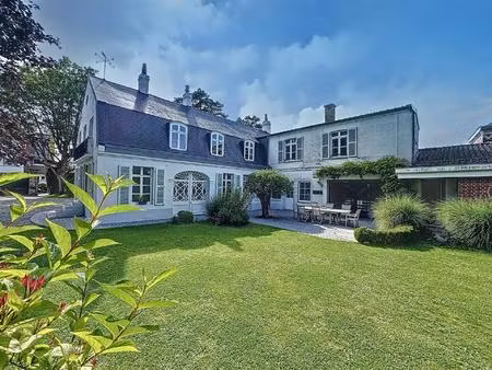 belle propriété de caractère sur 1.647 m2 à 2 pas de saint-omer