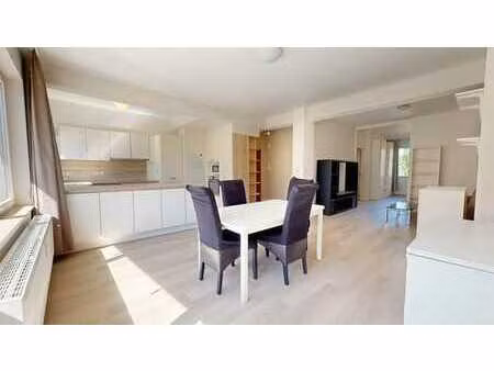 petillon : bel appartement meuble 1 chambre +/- 76m2