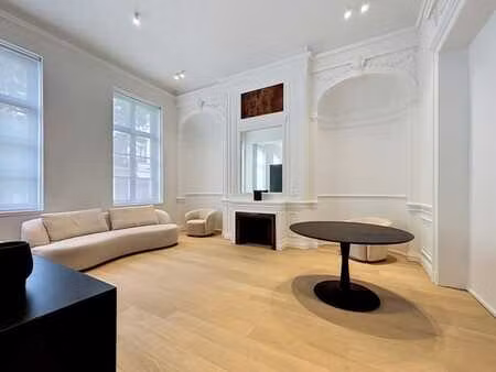 magnifique duplex dans un hôtel de maître