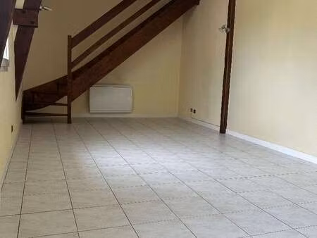 location appartement 3 pièces à quimperlé (29300) : à louer 3 pièces / 44m² quimperlé