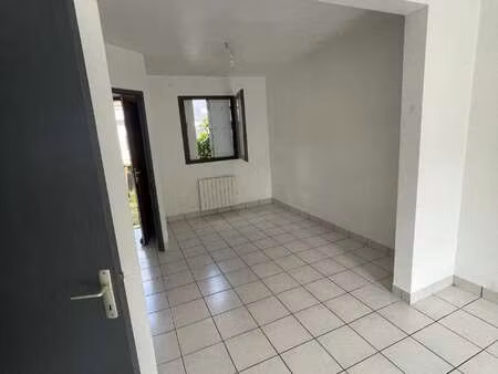 location maison à lamballe (22400) : à louer / 87m² lamballe