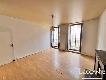 à vendre – grand t2 – chambéry