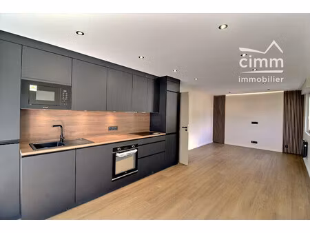 a vendre - t3 rénové centre ville sallanches