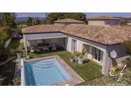 villa 5/6 pieces frejus