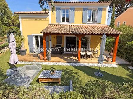 vente villa 4 pièces sainte-maxime avec garage  parking et p