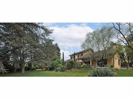 vente maison 4 pièces 161 m² à genay (69730)  735 000 €