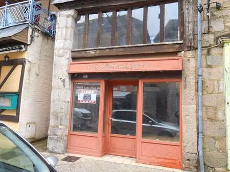 location bureaux et commerces à alençon (61000) : à louer / 45m² alençon