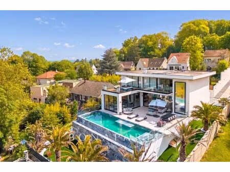 villa de luxe à vendre à viarmes