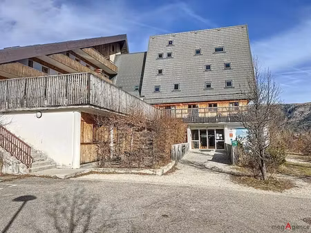 vente appartement 2 pièces 28 m² à gresse-en-vercors (38650)  64 000 €
