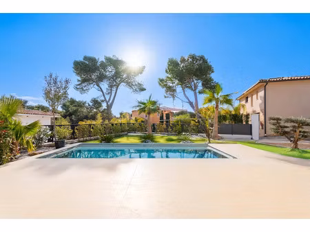 vente maison 6 pièces 200 m² à sanary-sur-mer (83110)  1 550 000 €