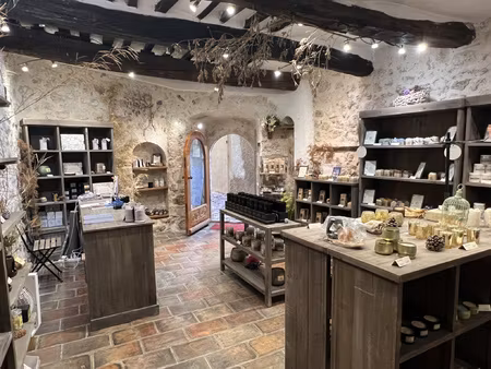 local commercial rue principale st paul de vence