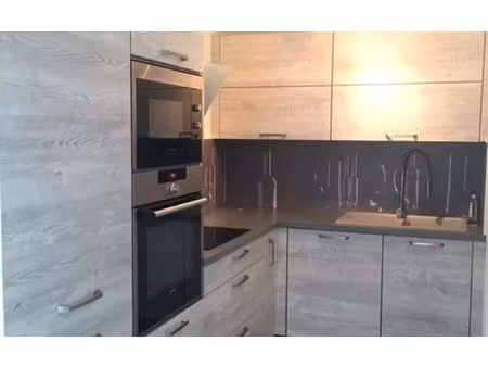 location appartement  m² t-2 à talence  886 €
