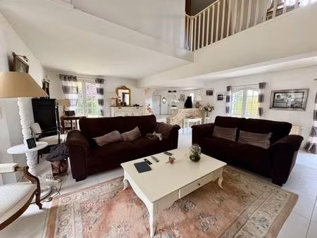 prestigieuse maison en vente orgeval  france