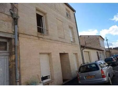 location appartement 3 pièces à libourne (33500) : à louer 3 pièces / 55m² libourne