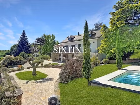 maison de luxe à vendre à moras