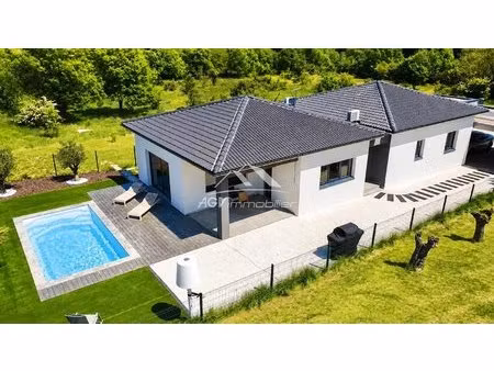maison re2020 de plain-pied sur 1 000m² de terrain