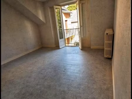location appartement f2