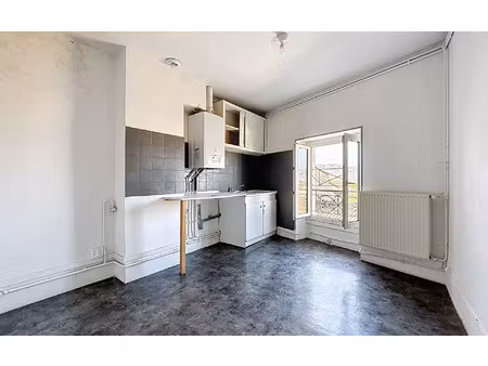 location appartement  64.41 m² t-3 à bourg-lès-valence  550 €