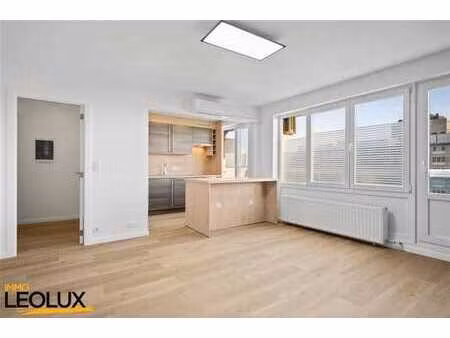 appartement de 2 chambres entièrement rénové à anderlecht