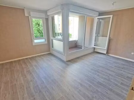 appartement 2 pièces 55 m²