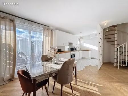 duplex meublé 75 m²