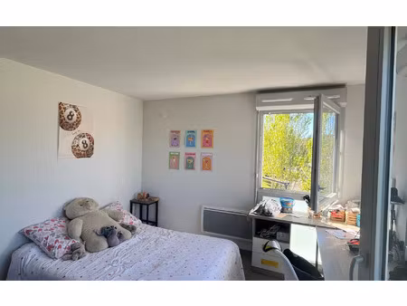 location appartement  m² t-1 à isle  455 €