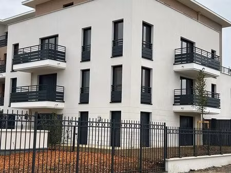 appartement 2 pièces 41m2 - 640 hors charge