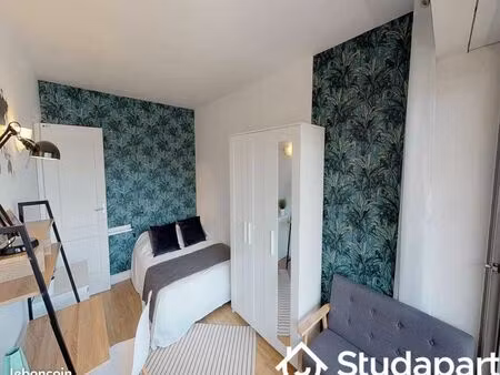 chambre 1 pièce 12 m²