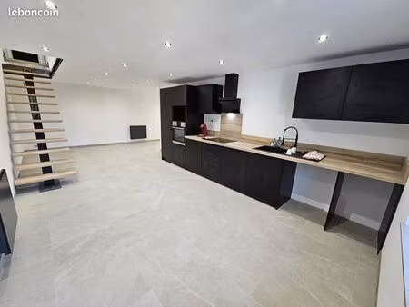 maison a louer - ceintrey 93m2