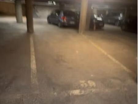 place de parking mairie de pierrefitte sur seine