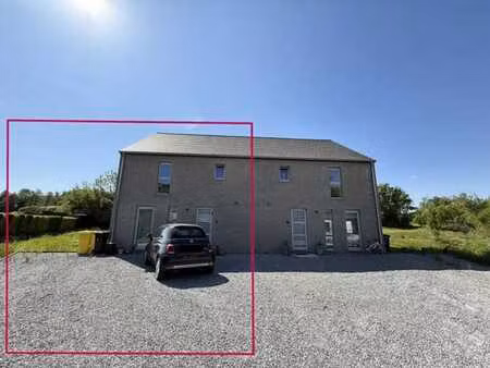 villa contemporaine à louer à bioul – élégance et sérénité