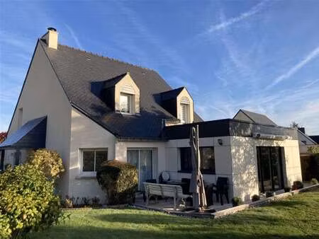 vente maison à pontivy centre ville (56300) : à vendre / 145m² pontivy centre ville