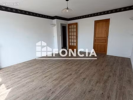 appartement 3 pièces 67 m²