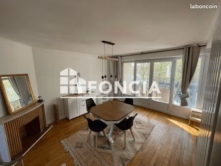 appartement 3 pièces 80 m²