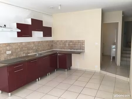 appartement 2-3 pièces à louer