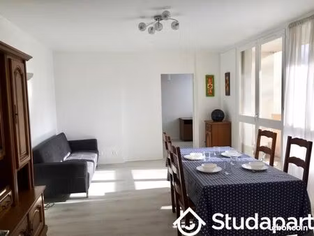 chambre 1 pièce 10 m²